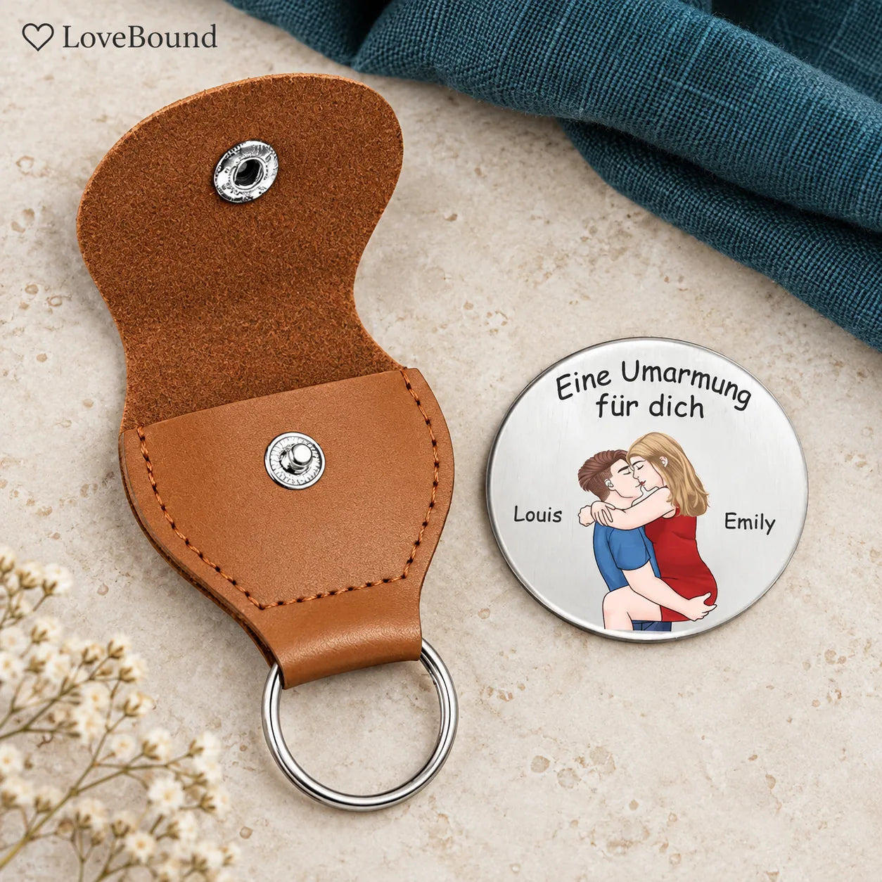 Pocket Hug: Münze in Lederhülle – LoveBound Galerieansicht 2